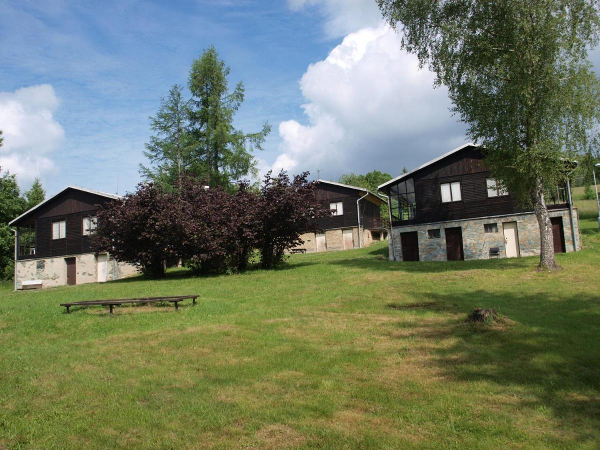 Toska Rekreacni Stredisko Villa ปรอสเชดนี เบชวา ภายนอก รูปภาพ