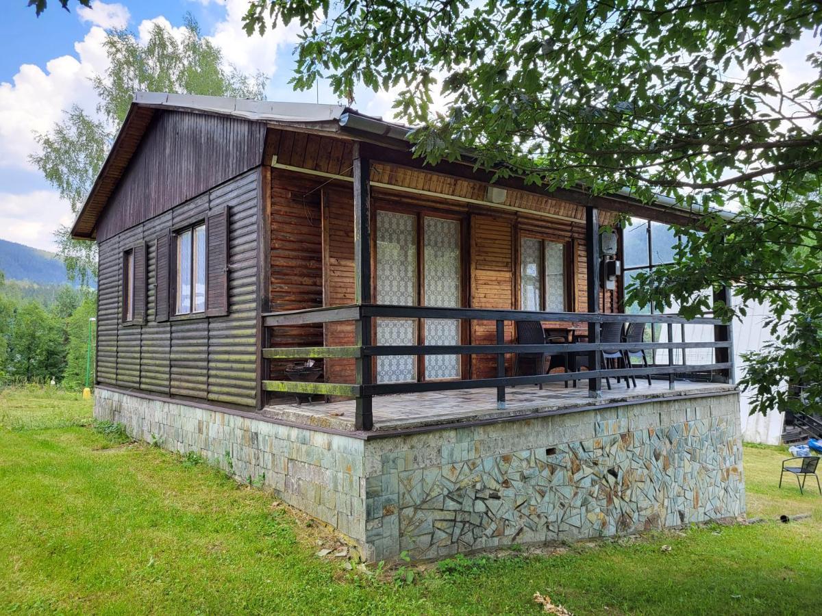 Toska Rekreacni Stredisko Villa ปรอสเชดนี เบชวา ภายนอก รูปภาพ