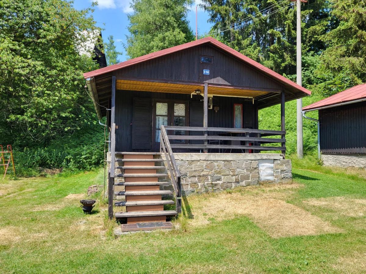 Toska Rekreacni Stredisko Villa ปรอสเชดนี เบชวา ภายนอก รูปภาพ