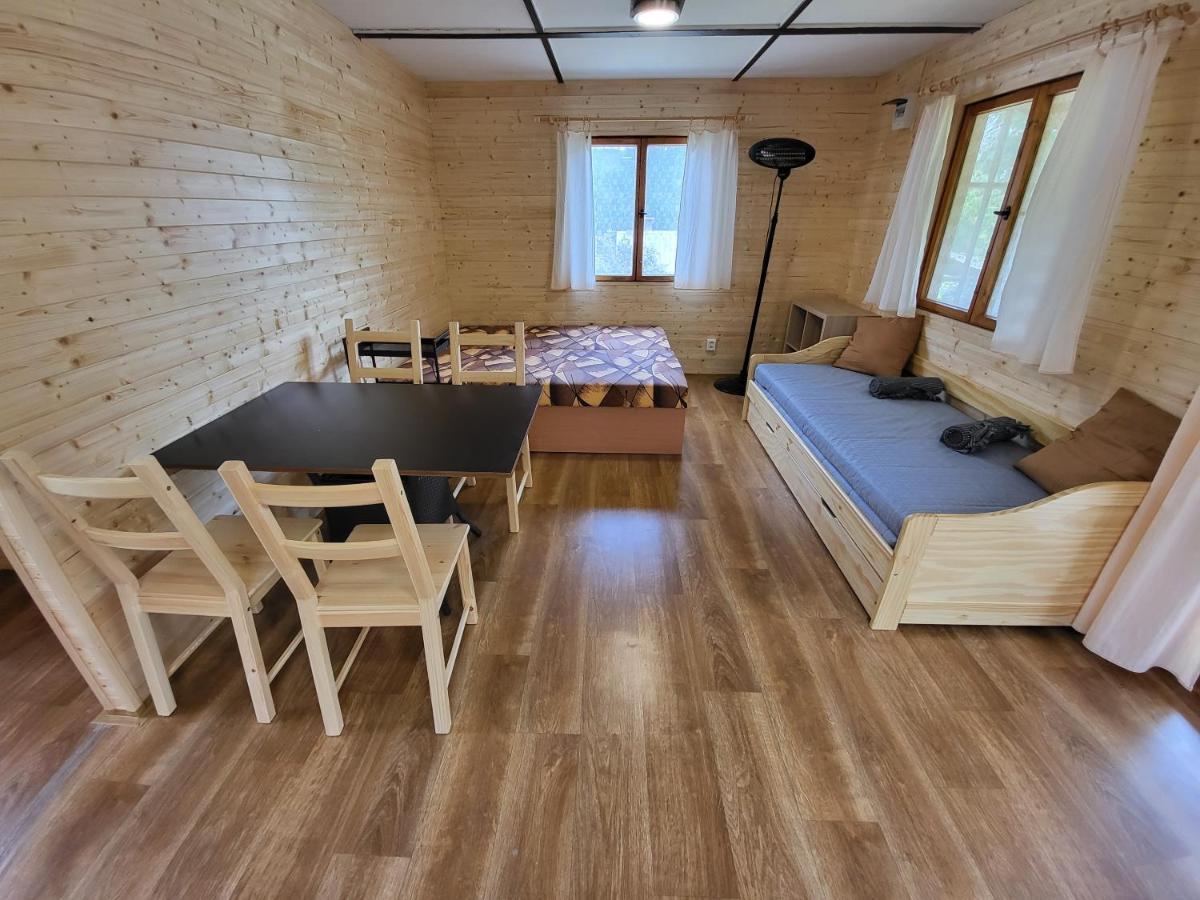 Toska Rekreacni Stredisko Villa ปรอสเชดนี เบชวา ภายนอก รูปภาพ