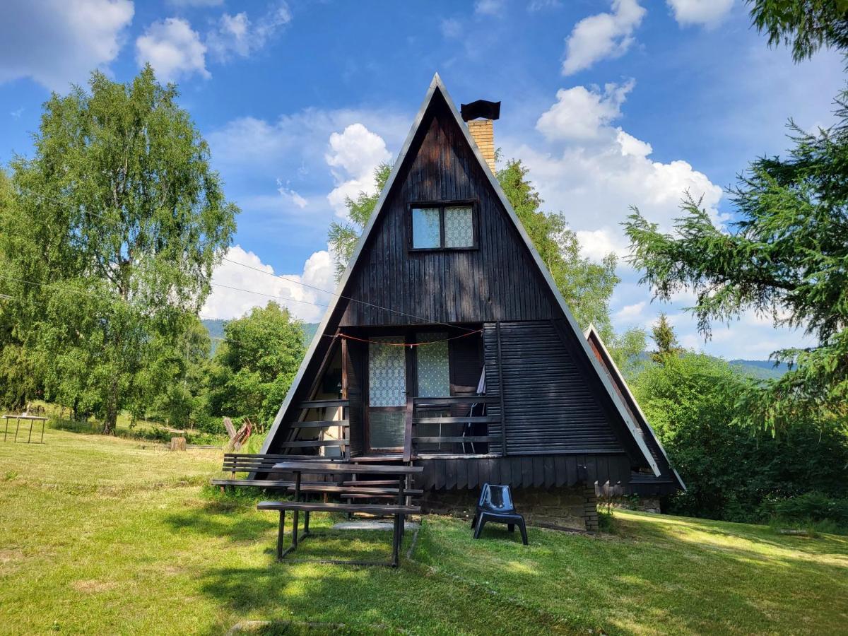 Toska Rekreacni Stredisko Villa ปรอสเชดนี เบชวา ภายนอก รูปภาพ