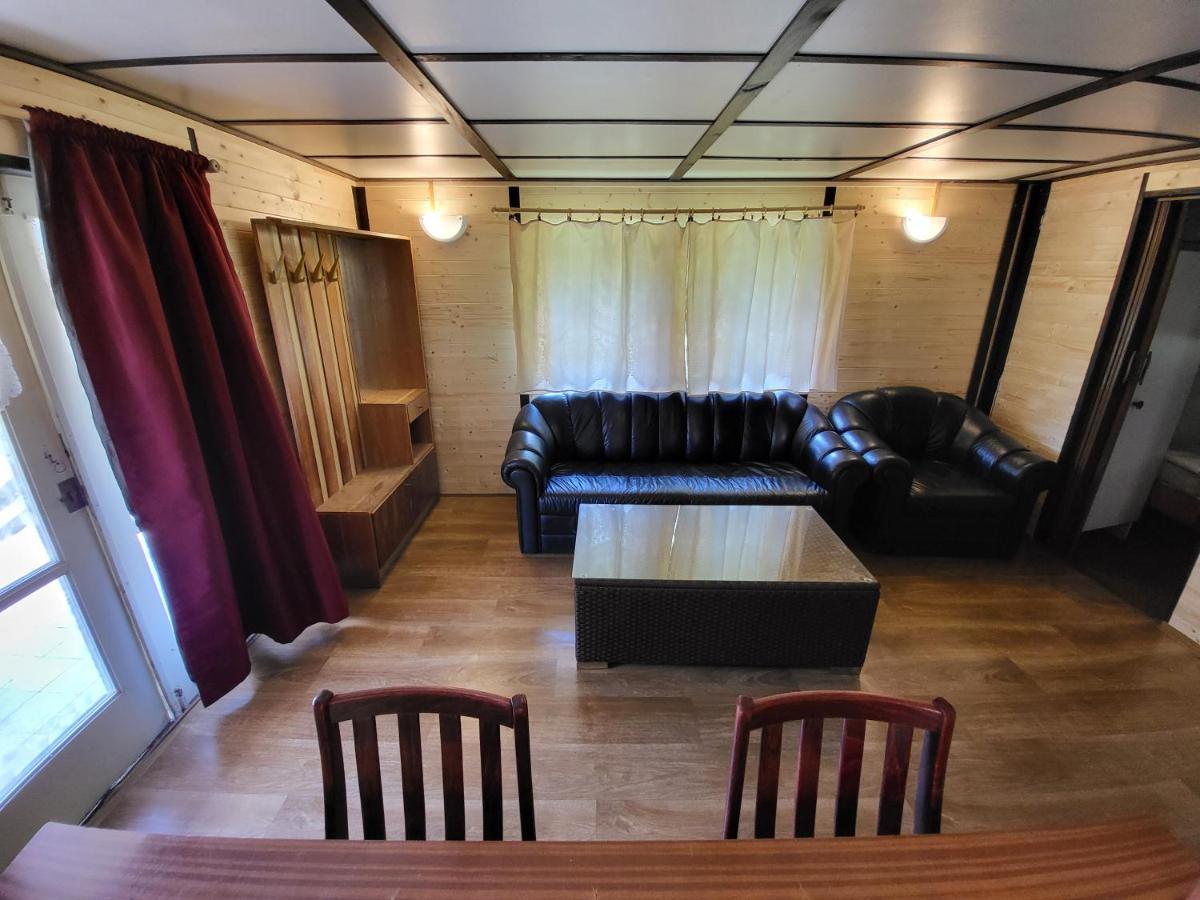 Toska Rekreacni Stredisko Villa ปรอสเชดนี เบชวา ภายนอก รูปภาพ