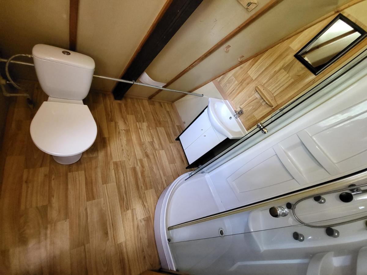 Toska Rekreacni Stredisko Villa ปรอสเชดนี เบชวา ภายนอก รูปภาพ